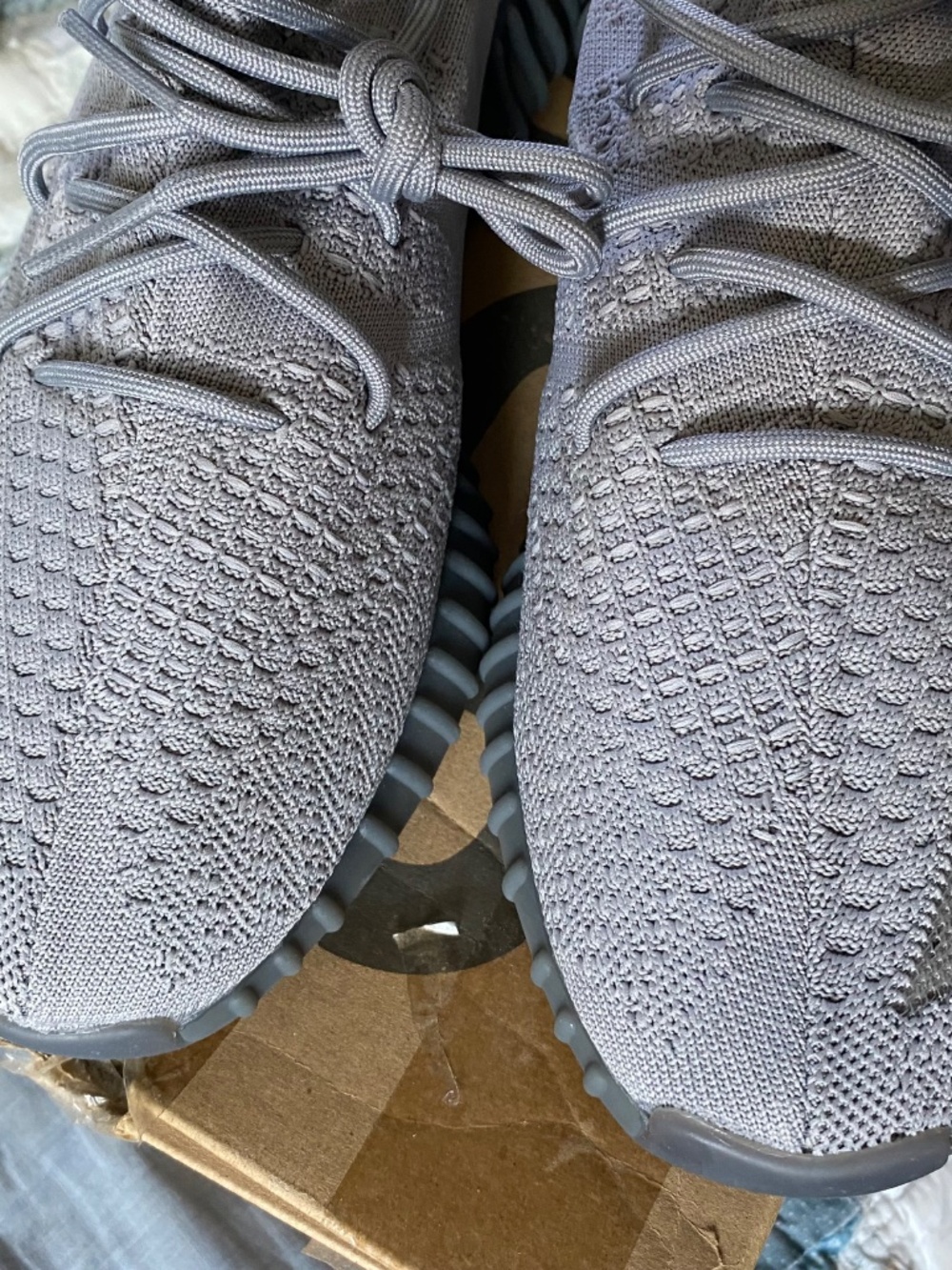 adidas Yeezy Boost 350 V2 Steel Grey Size 11 New
